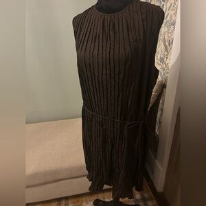 Banana republic brown pleated tie dress size large-nwt